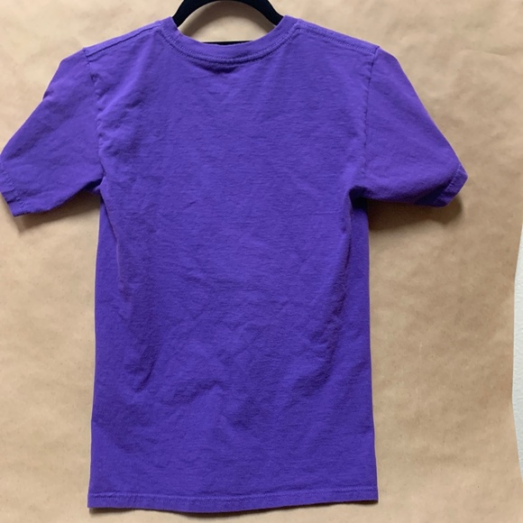 Vans | XS Unisex Purple Graphic Tee - Picture 5 of 5